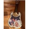 Image 4 : Elvis Presley Collectible Decor Lot