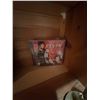 Image 2 : Elvis Presley Collectibles Lot