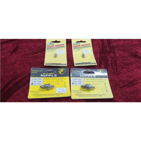 TWO THOMPSON CENTRE NO7231 REPLACEMENT NIPPLES AND TWO BUTLER CREEK MUZZLE LOADING REPLACEMENT NIPPL