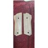 Image 1 : ORIGINAL MUSTANG GRIPS
