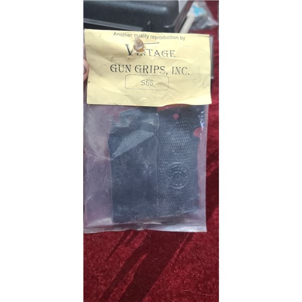 VINTAGE STAR S65 GRIPS