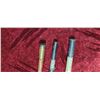 Image 4 : 3 RAMRODS TO OUR FIBERGLASS AND ONE IS WOOD HOWEVER BROKEN