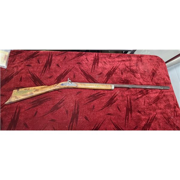 33 INCH OCTAGONAL BARREL IN 58 CAL, HAS STOCK AND HAMMER MAKE AND MODEL UNKNOWN