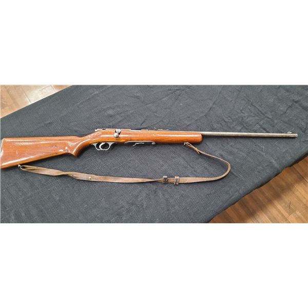 SAVAGE 4C .22LR - BOLT ACTION - BARREL LEGTH -23" 5 ROUND MAGAZINE  - SERIAL NUMBER: NOT FOUND - COM