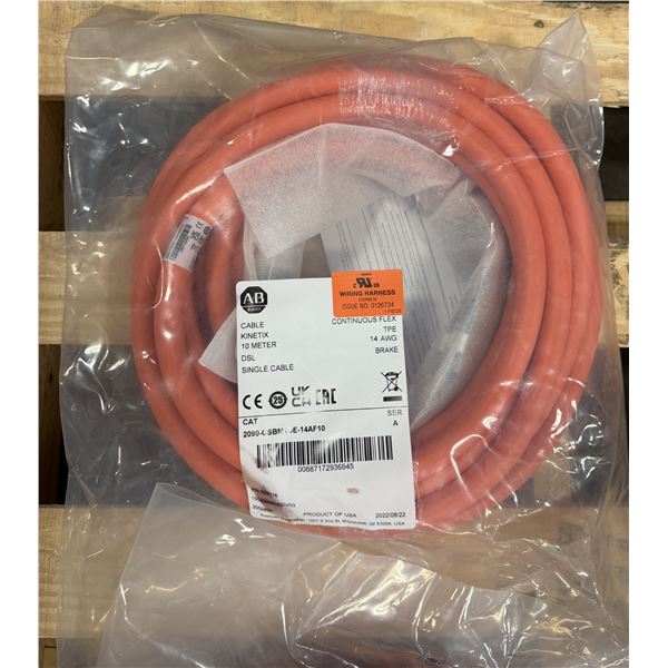 Allen Bradley #2090-CSBM1DE-14AF10 Single Cable 10 Meter