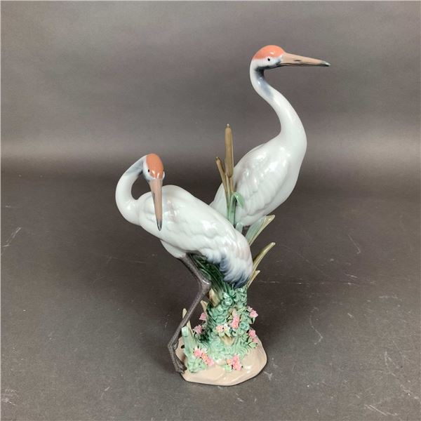 Lladro Porcelain Glazed Figurine, Courting Cranes 1001611