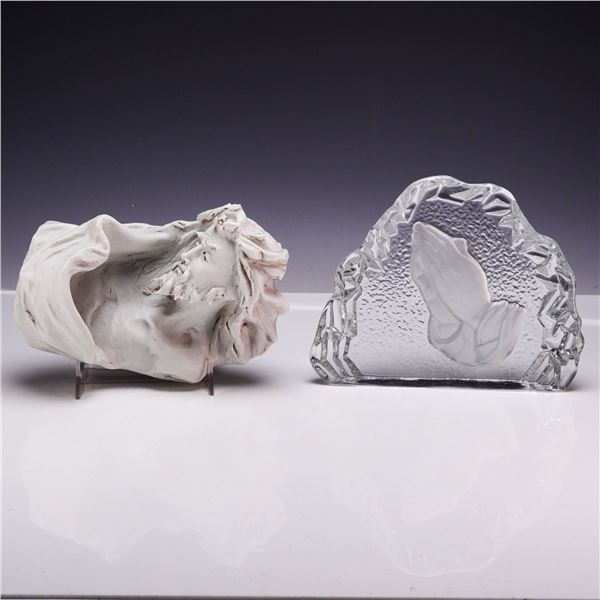 2pc Religious Figures, Nico Venzo Ceramic Figurine and Prayer Hands Glass Plaque