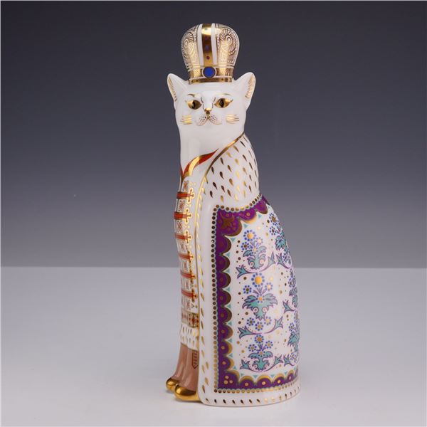 Royal Crown Derby English Bone China Paperweight, Royal Cats Russian
