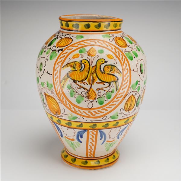Italian Deruta Majolica Hand Painted Ceramic Vase