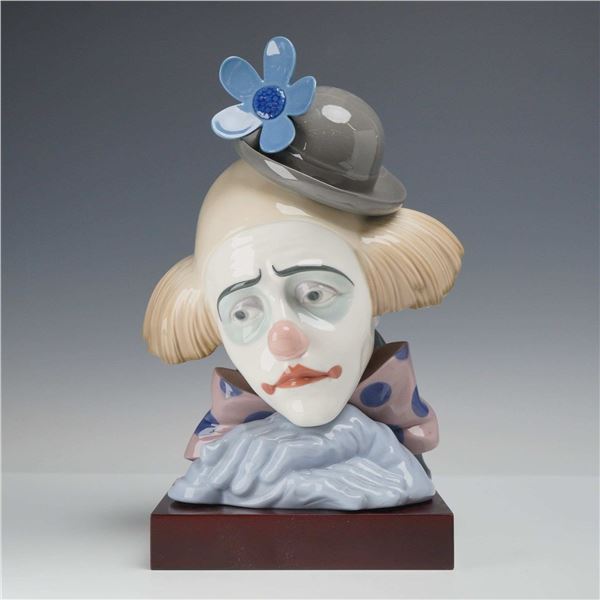 Lladro Porcelain Figurine and Base, Pensive Clown 01005130
