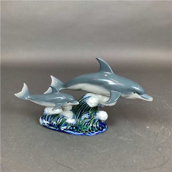 Lladro Porcelain Figurine, A Swimming Lesson 01006470