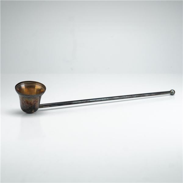Silver Plated Candle Snuffer featuring a Pink Jasperware Shell Motif
