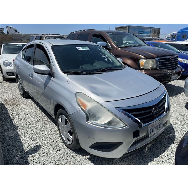 NISSAN VERSA 2015 ADT