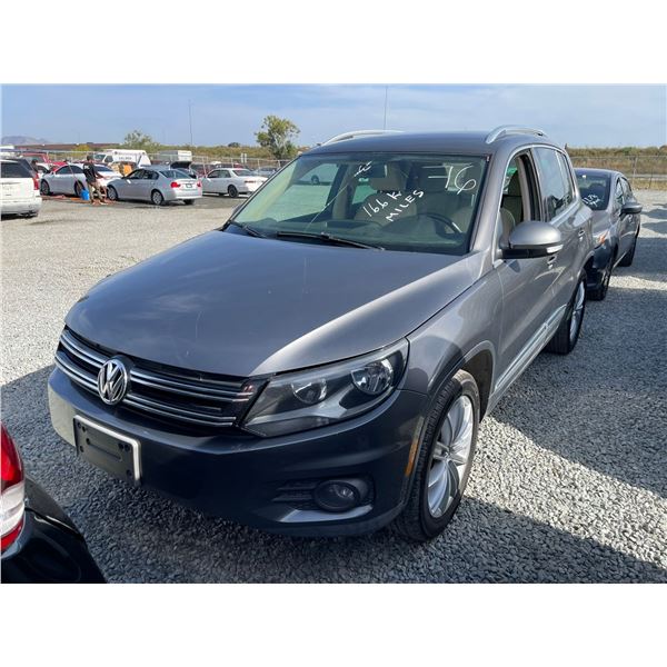 VOLKSWAGEN TIGUAN 2012 O/S-T REPO