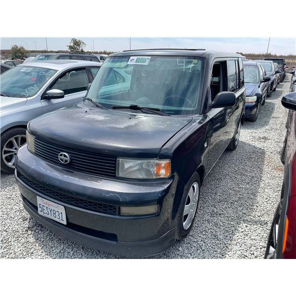 TOYOTA SCION XB 2004 ADT EXPORT ONLY