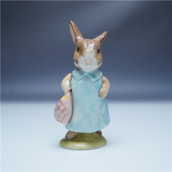 Royal Albert Beatrix Potter Figurine, Mrs Flopsy Bunny
