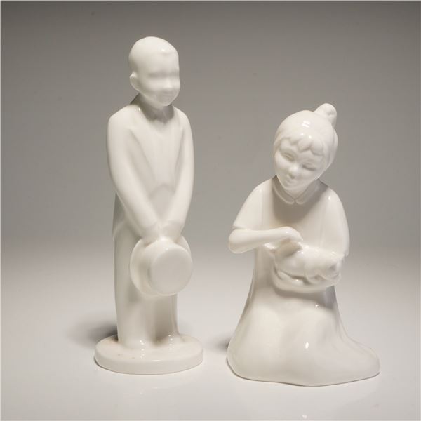 2pc Coalport Moments Bone China Figurines, The Pageboy and I Love You