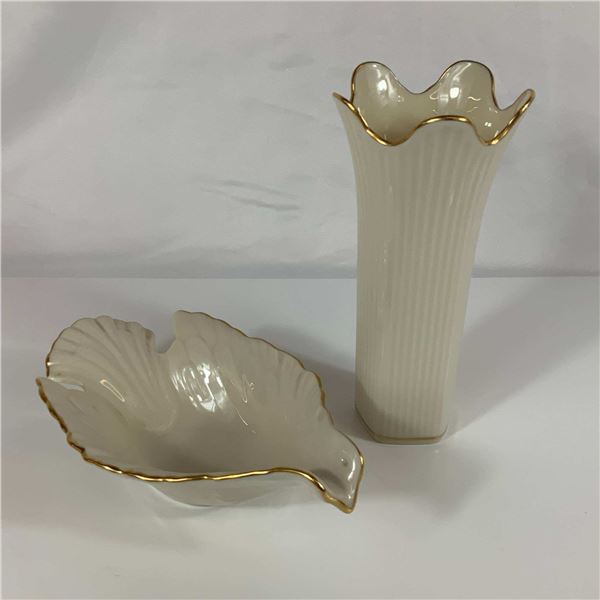 Two Lenox Ivory Porcelain Pieces with 24 Karat Gold Trim Including Dove Dish and Meridian Vase