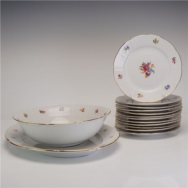Thun Tradition Pattern Porcelain Tableware Grouping