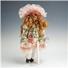 Image 3 : Vanessa Ricardi Special Edition Porcelain Doll