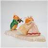 Image 3 : Royal Doulton Brambly Hedge Figurine, The Ice Ball DBH30