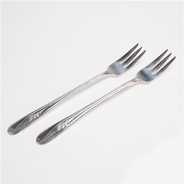 A Pair of Holmes & Tuttle Silverplate Meadow Flower Pattern Forks