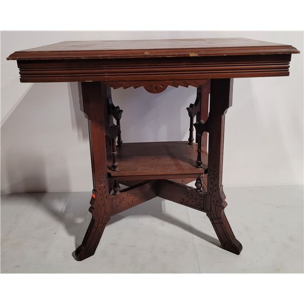 VTG Wooden Side Table