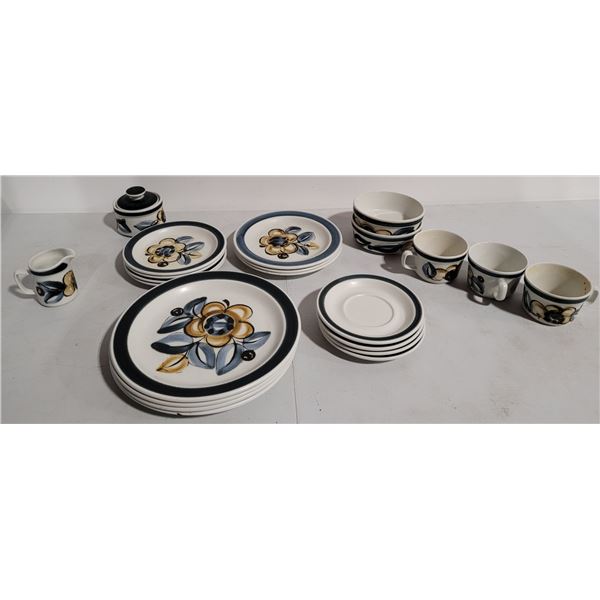 Lot of Stavangerflint "Senja" Dishes Made in Norway
