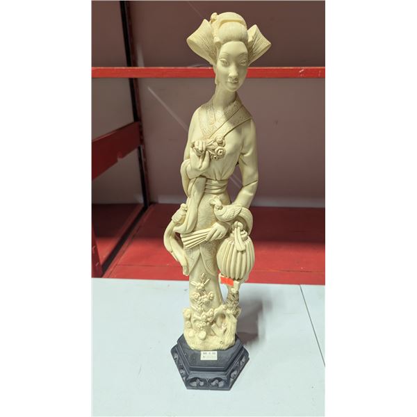 Geisha Sculpture Made in Italy