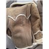 Image 6 : Treen Custom Leathers Men's Medium Shearling