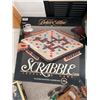 Image 9 : Collectibles, Games, and Decor
