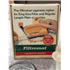 Image 3 : Cigarette Makers and Ashtrays