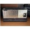 Image 5 : Vintage Cameras and Radio