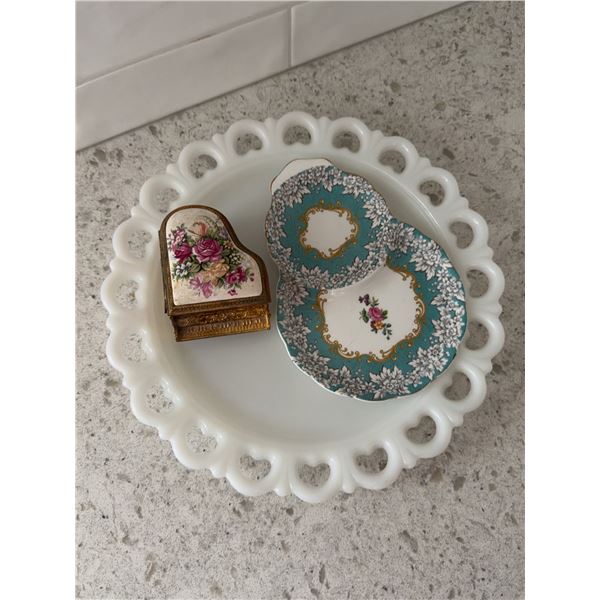 Royal Albert Enchantment Set and Music Box