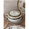 Image 3 : Porcelain Tableware