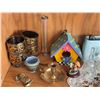 Image 4 : Decorative Collectibles and Children's Dress