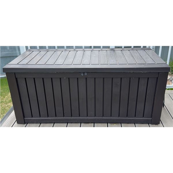 Outdoor Storage Deck Box