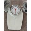 Image 2 : Health o meter Scale and Two Small Fans