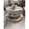 Image 2 : Ceramics, Glassware, and Placemats
