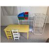 Image 1 : Kids Craft Room Essentials