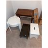 Image 3 : Stools and Step Ladders