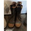 Image 10 : Five Boots With Boot Jack