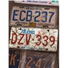 Image 6 : Canadian Vintage License Plates