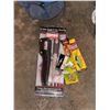 Image 2 : All-Season Fishing Gear