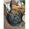 Image 2 : Garden Decor Collection