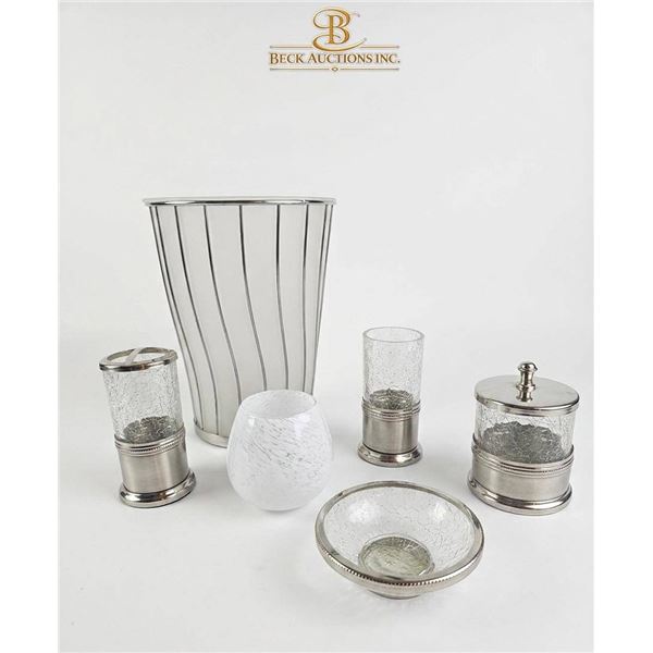 5 Piece Crackled Glass Washroom Set, Vase,Gar