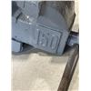 Image 3 : WORK BENCH VICE