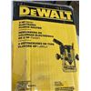 Image 3 : NEW DEWALT 2HP ELECTRONIC PLUNGE ROUTER