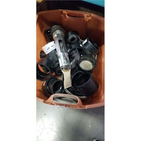 2 TUBS OF POLY PIPE, ELBOWS, T'S