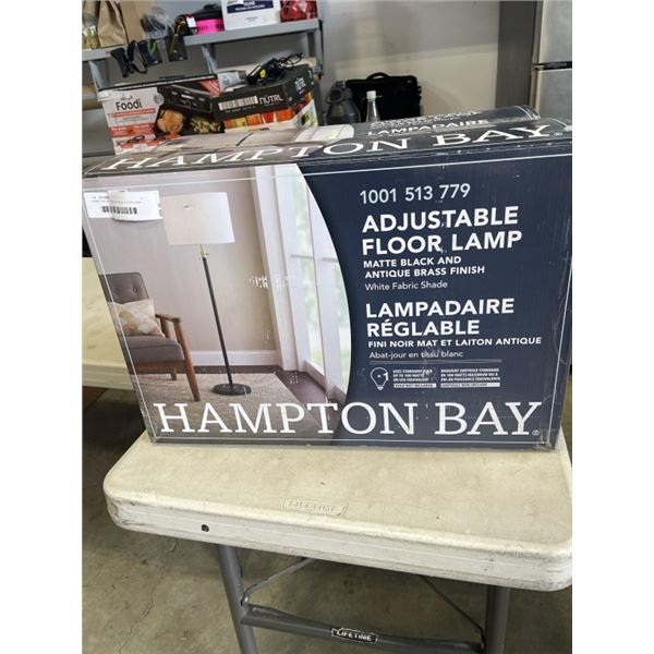 HAMPTON BAY ADJUSTABLE FLOOR LAMP